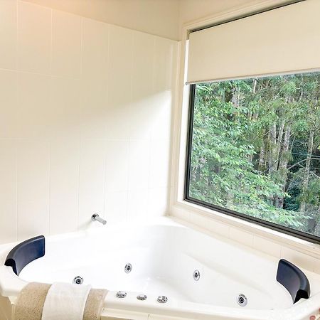 Tranquil Getaways On Obi Maleny Hotel ภายนอก รูปภาพ