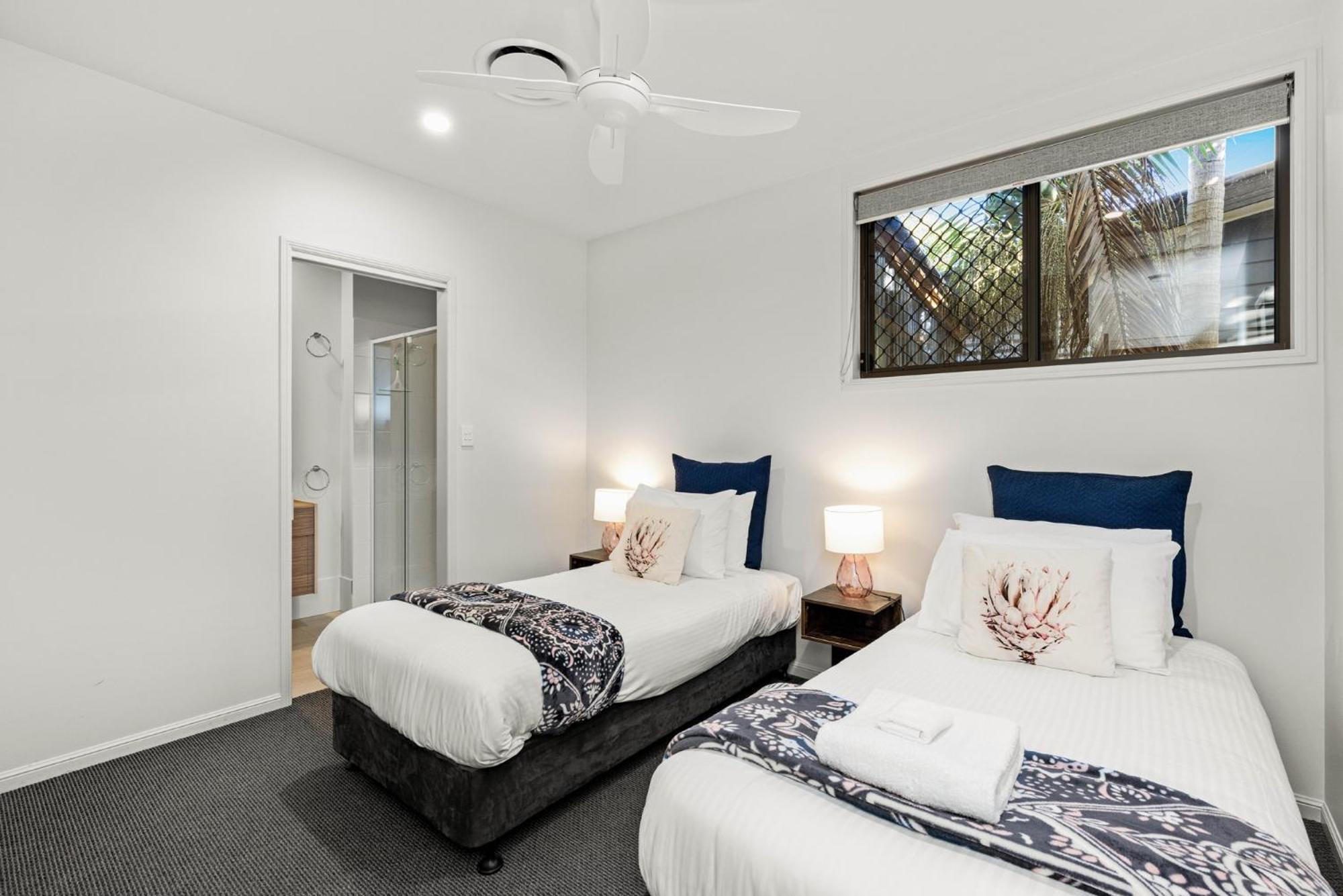 Tranquil Getaways On Obi Maleny Hotel ภายนอก รูปภาพ