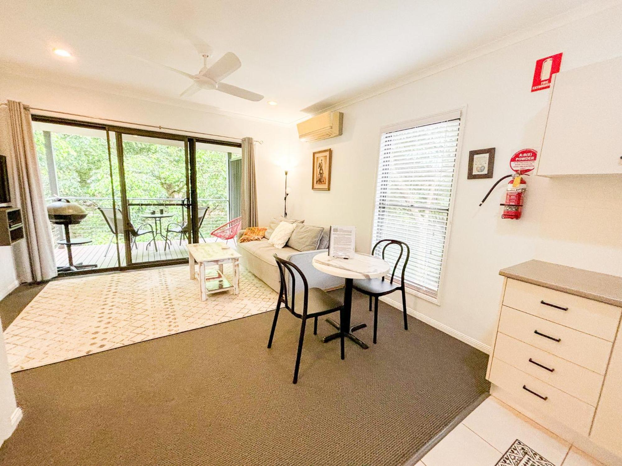 Tranquil Getaways On Obi Maleny Hotel ภายนอก รูปภาพ