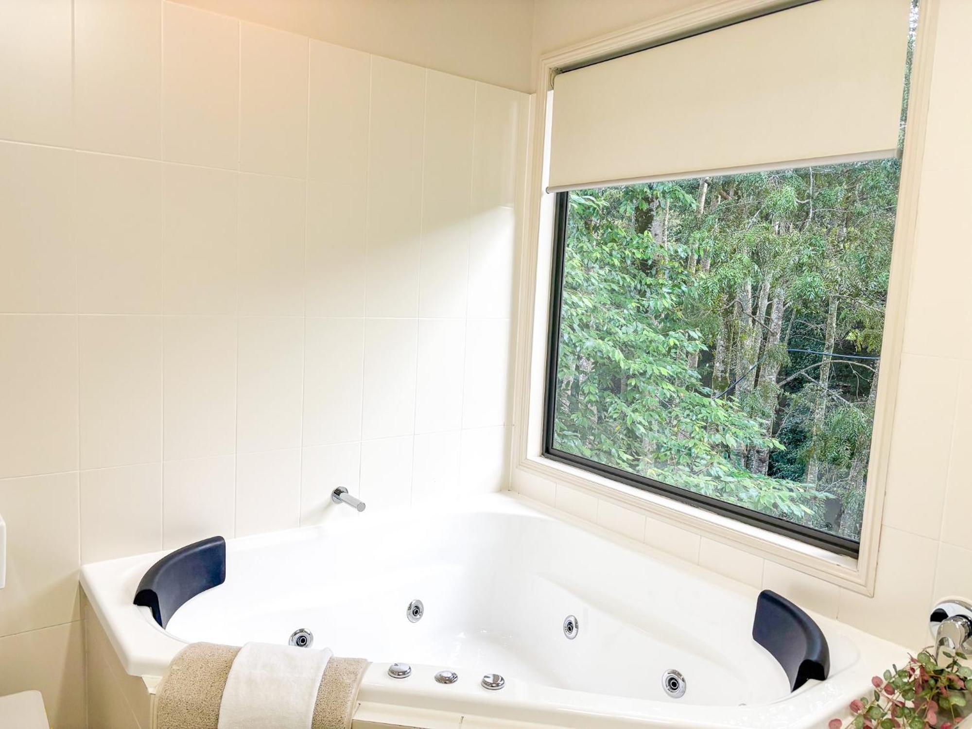 Tranquil Getaways On Obi Maleny Hotel ภายนอก รูปภาพ